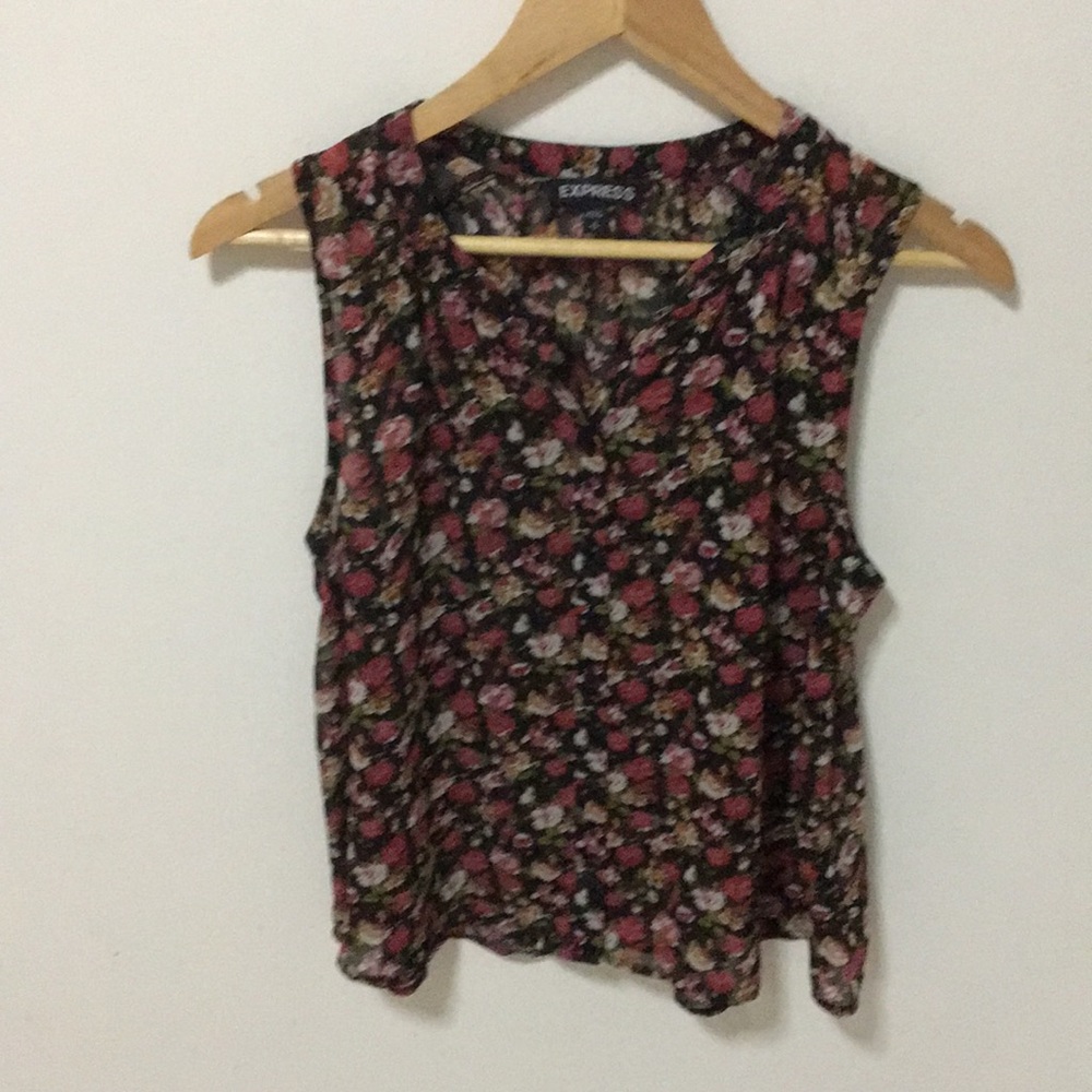 Express floral top